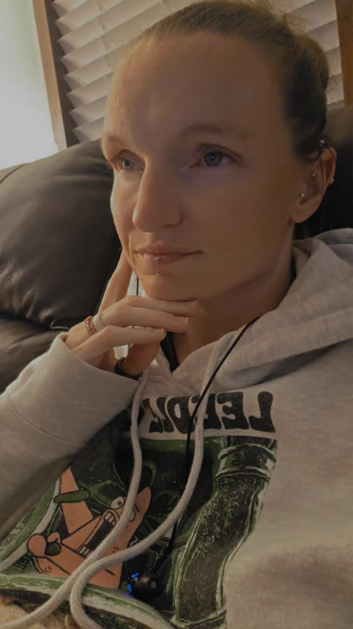 @TowWife6793💛