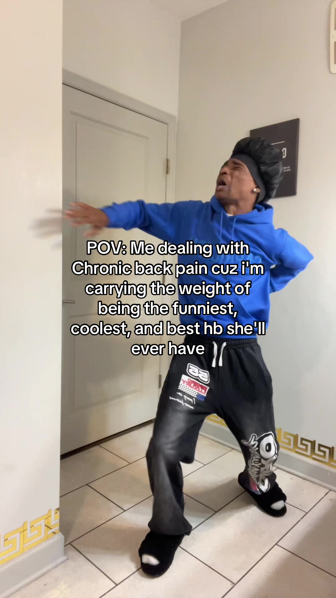 @⃟