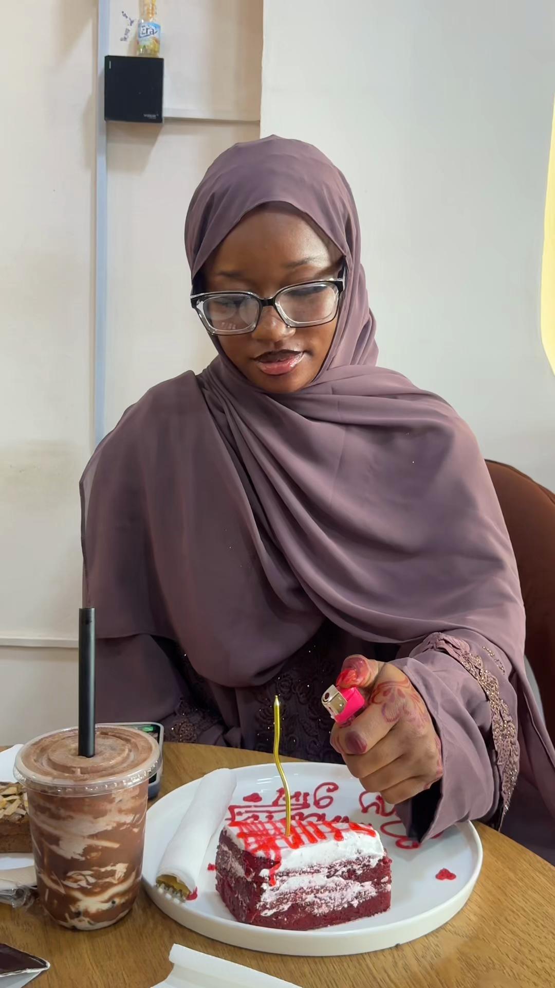 @Aminah🤍