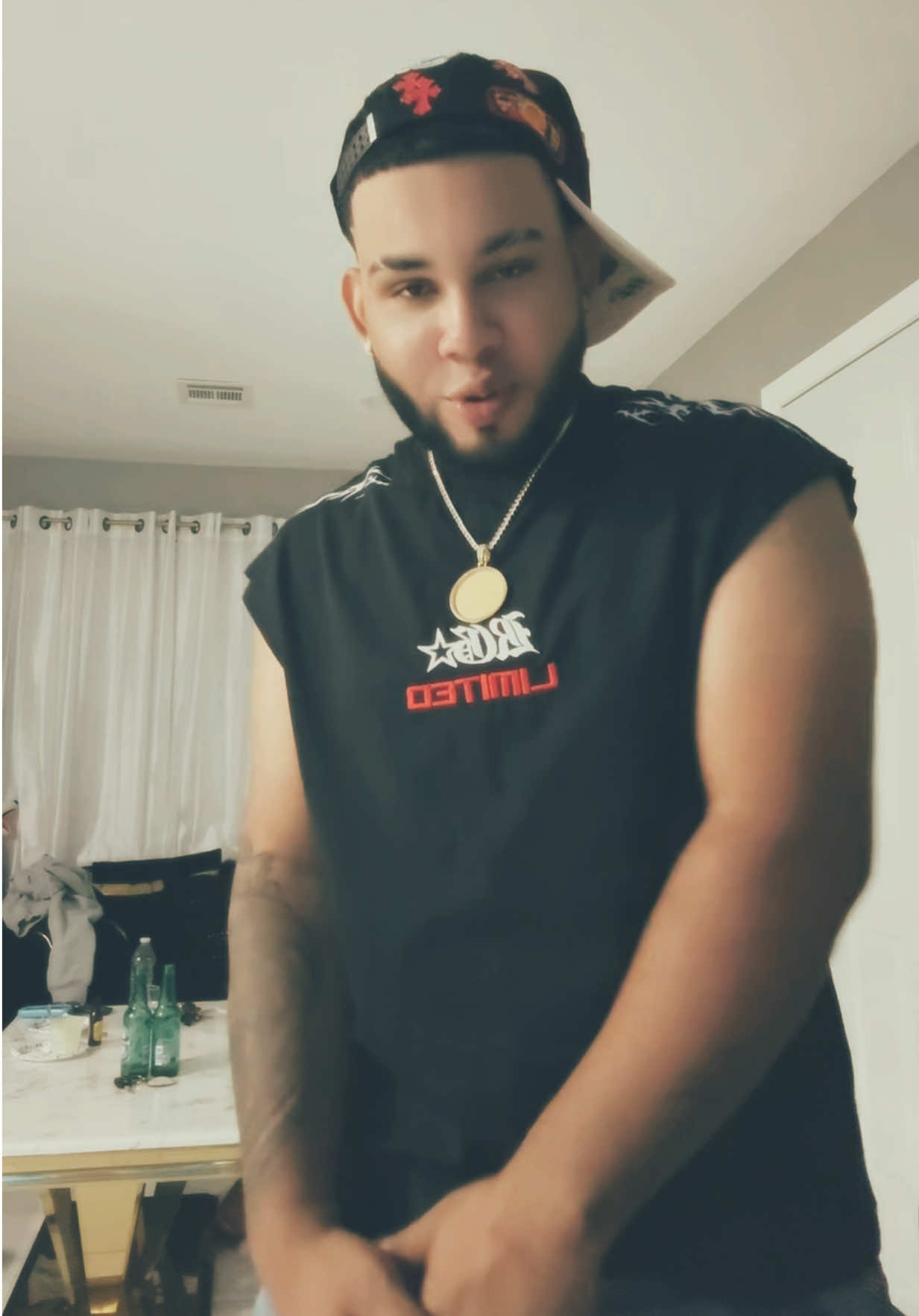@𝒜𝓁𝑒𝓍 𝒥. 𝐸𝓈𝓅𝒾𝓃𝒶𝓁