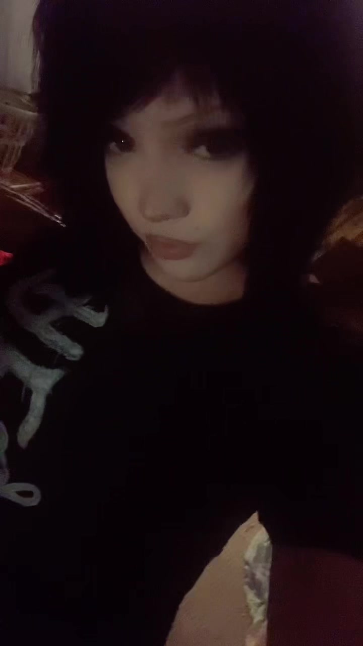 @deeznutz