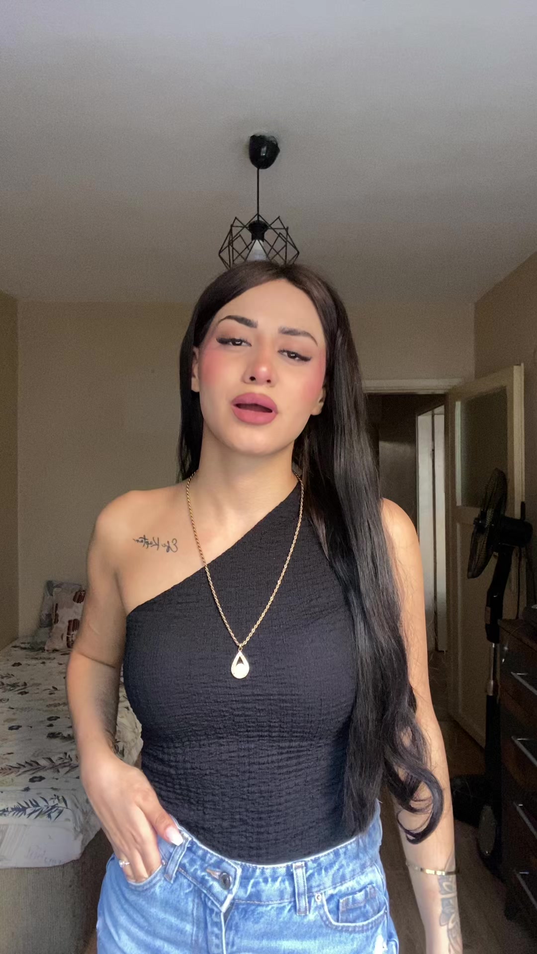 @𝐹.𝐾