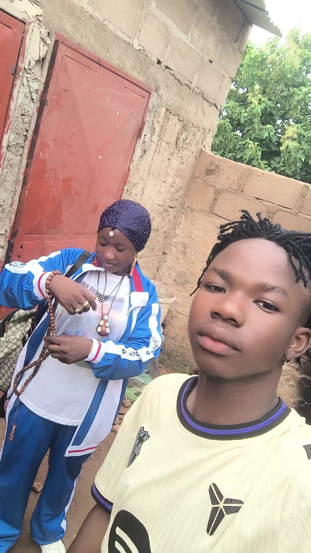 @demiseni djamatigue