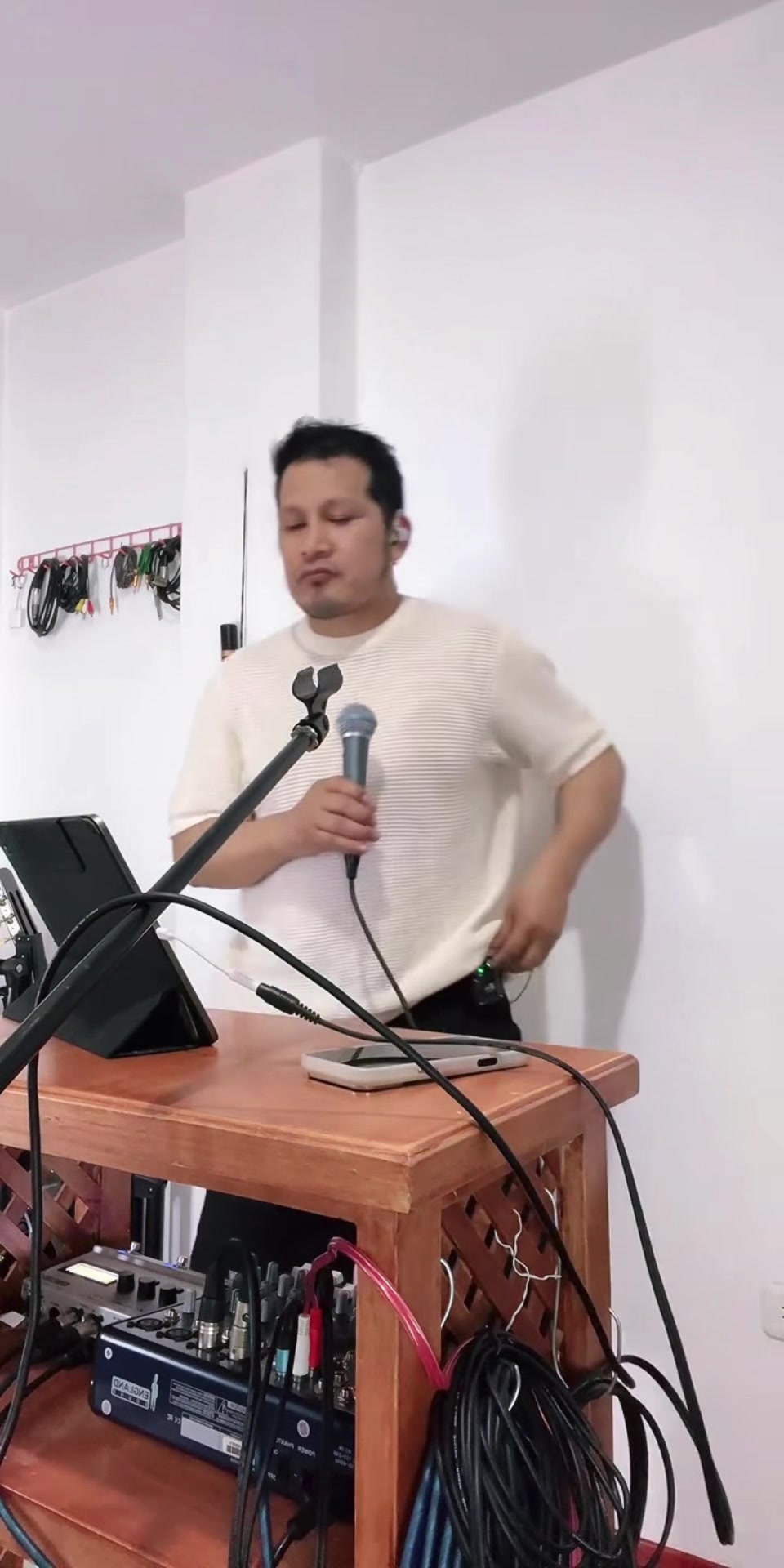@PaulMaxOficial