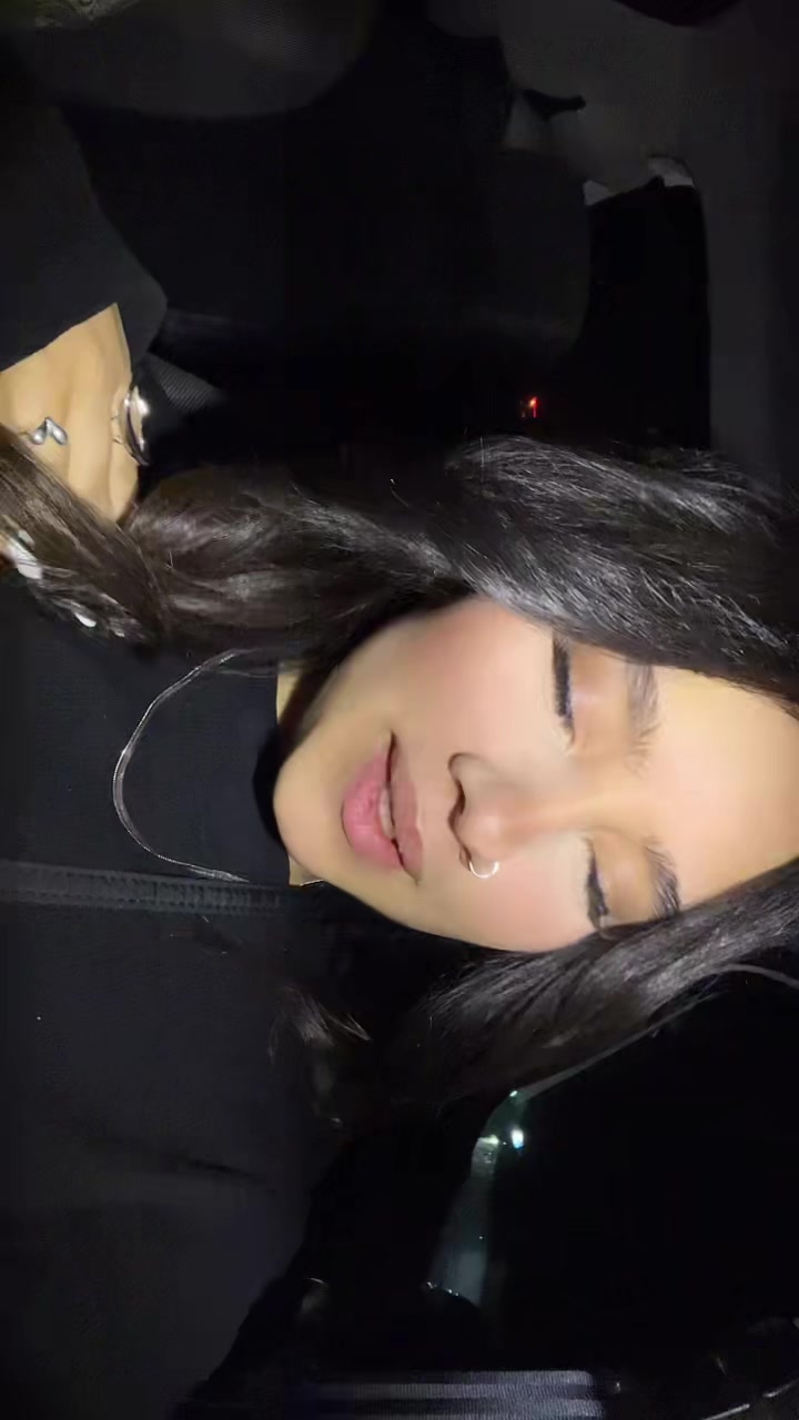 @nikas_ava