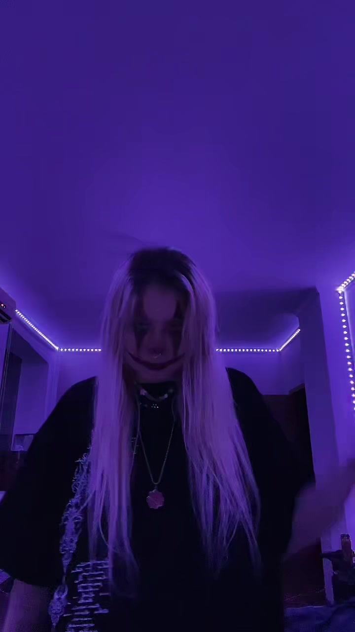 @Скейтерша