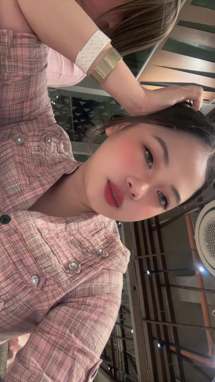 @zyrene