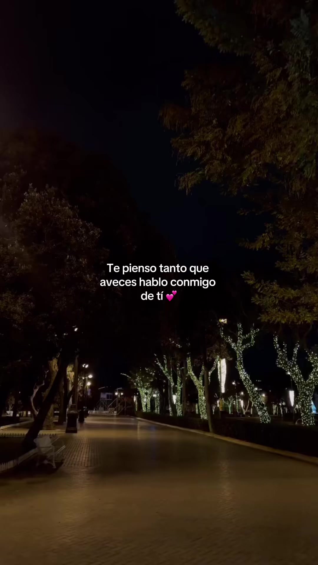 @𝙁𝙍𝘼𝙎𝙀𝙎🧃