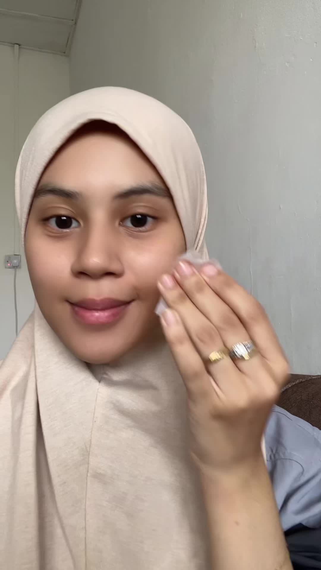 @𝒽𝒶𝓏𝒾𝓔
