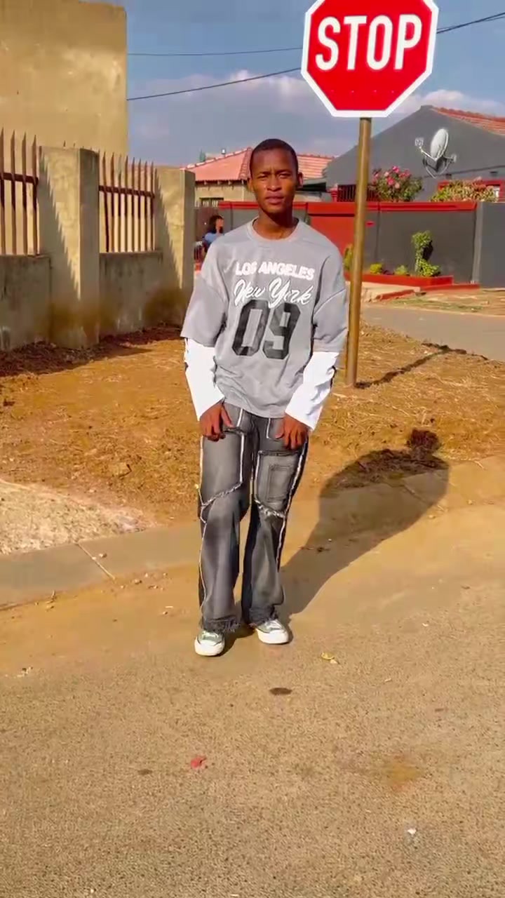 @Fefe Masigo🇿🇦