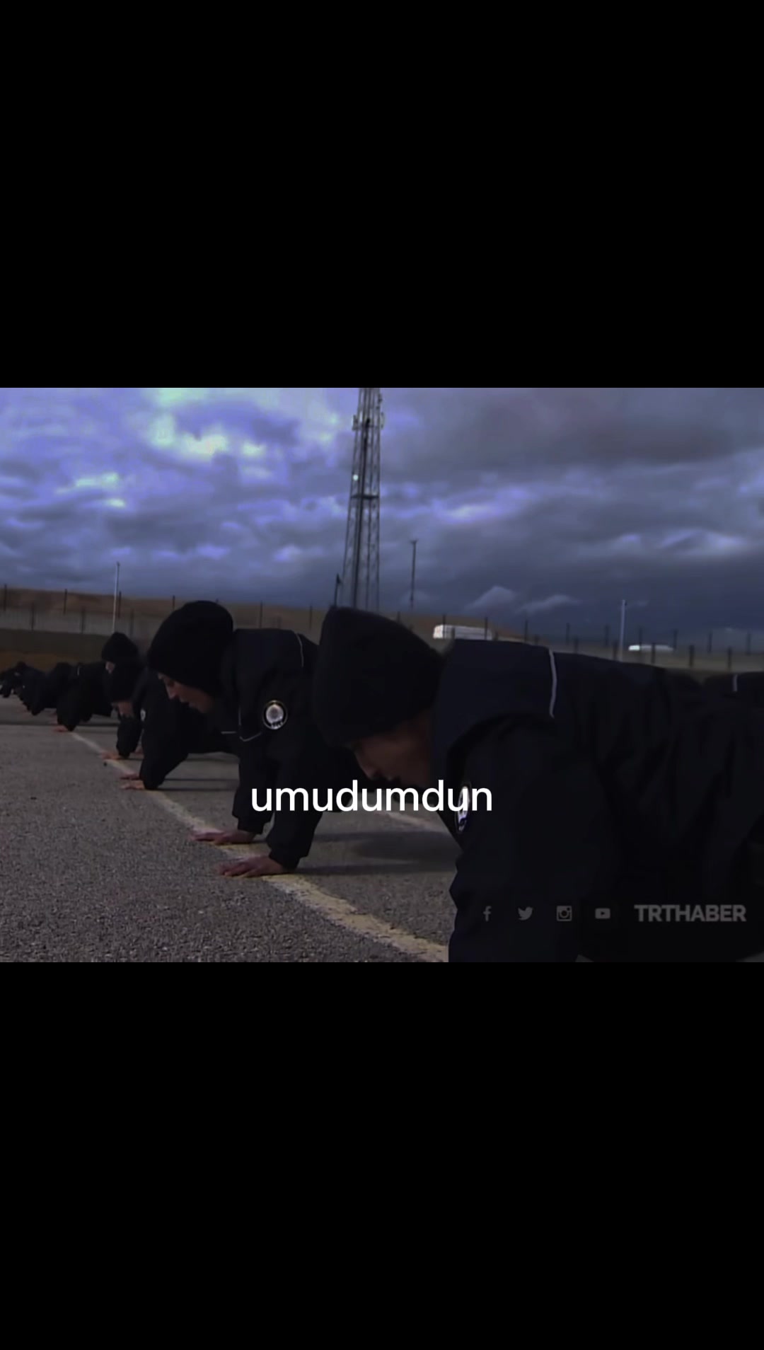 @Asker olmak isteyen biri