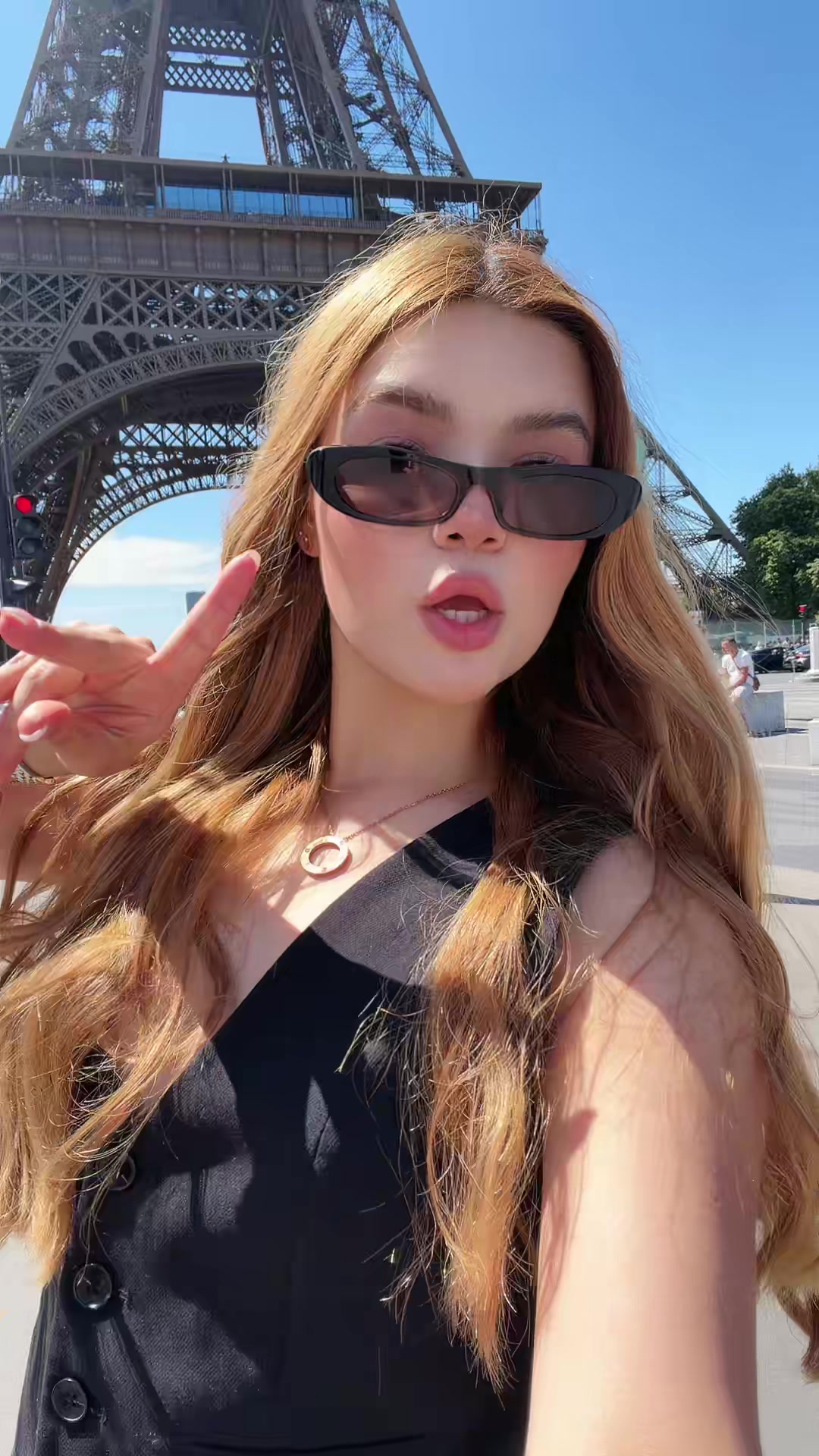 @Regina Alvarez
