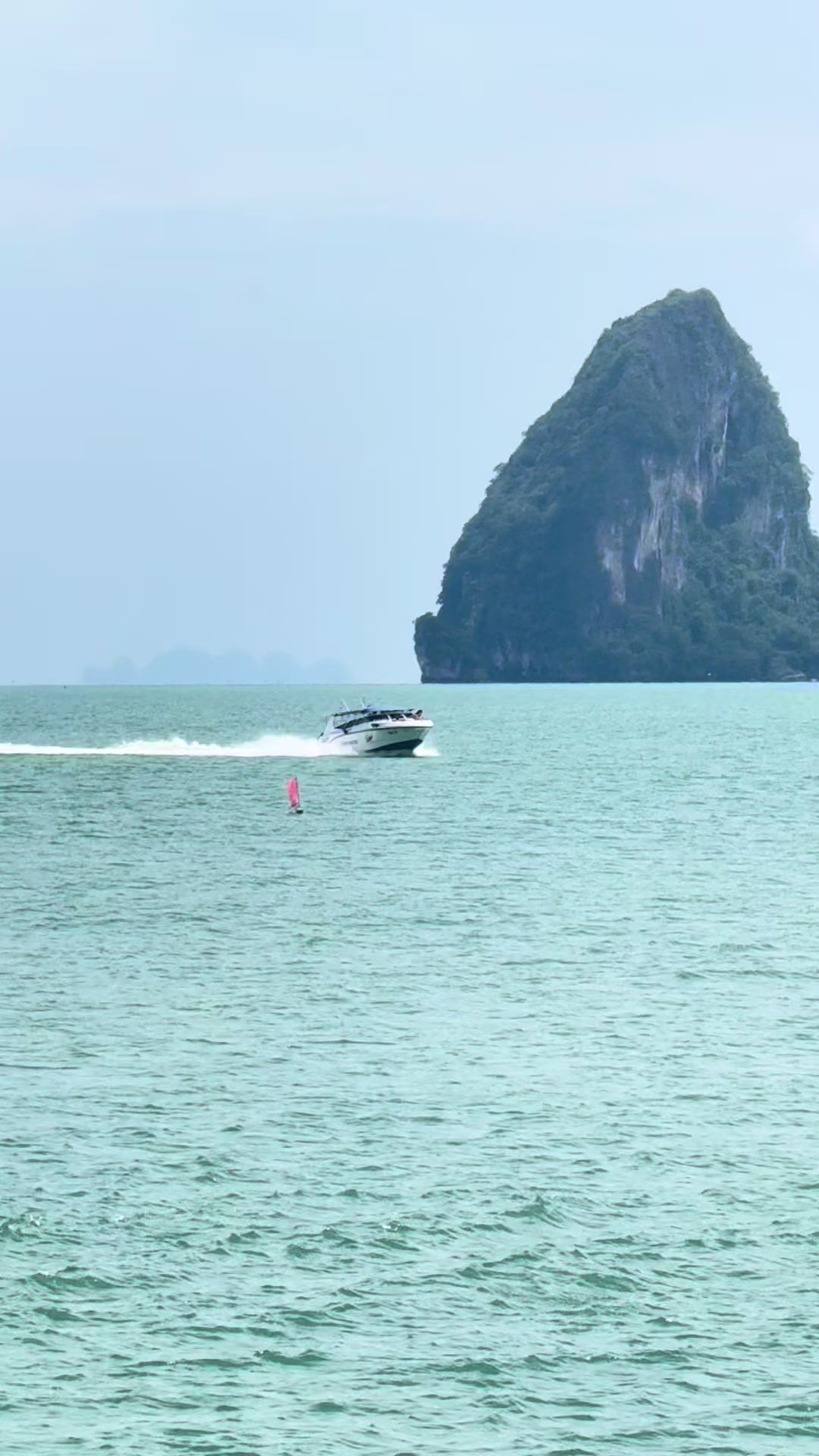 @Noontaxi and boat trip Mr.Noon