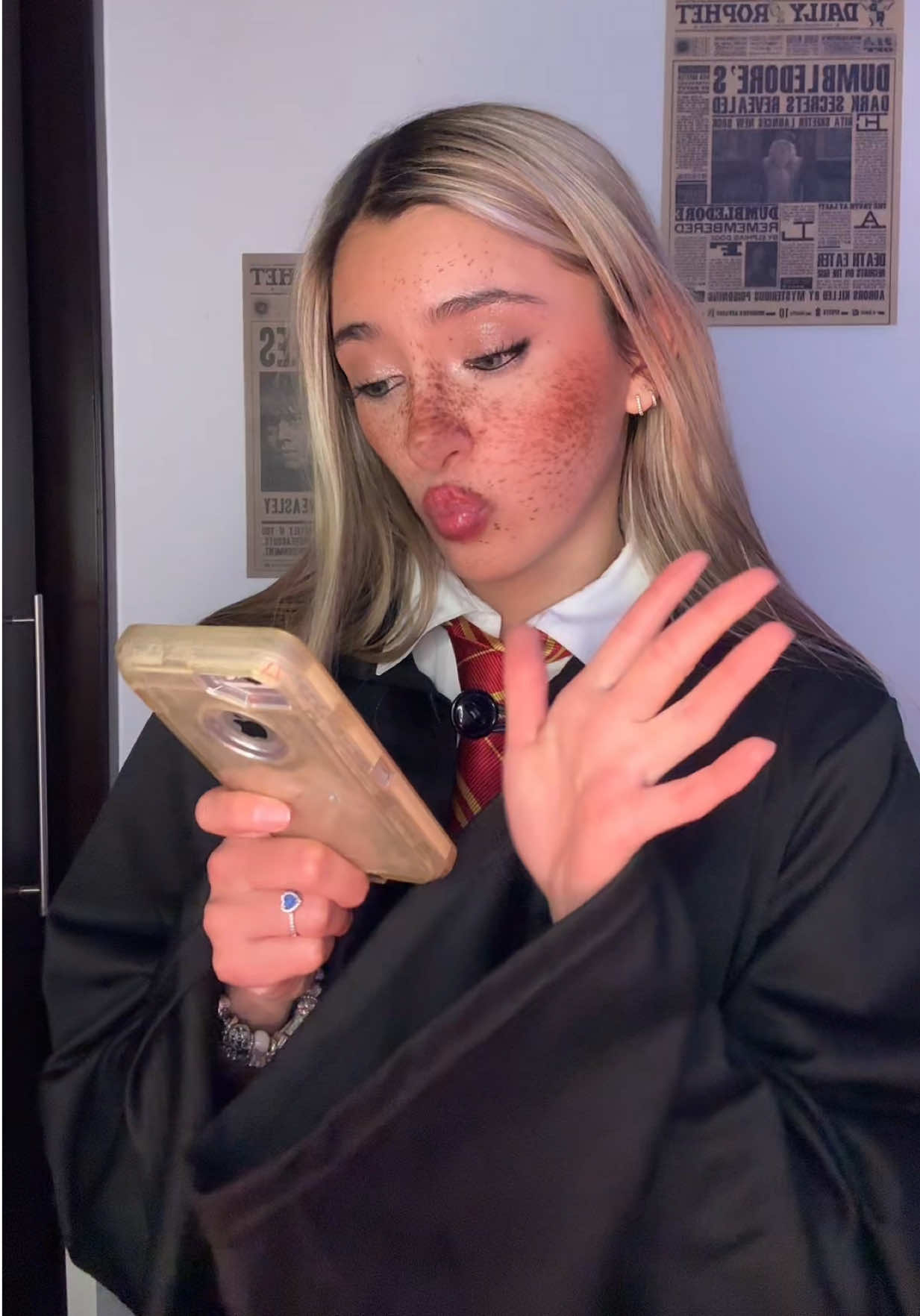 @✨ Blue Weasley.  ✨