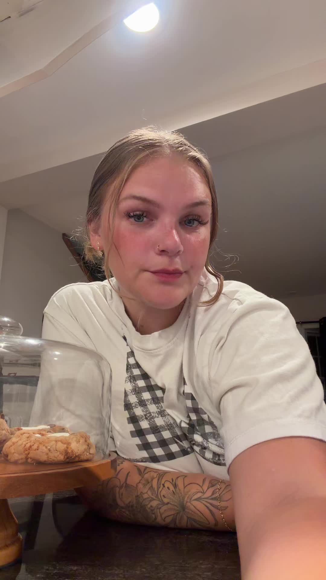 @emilysmallsss_