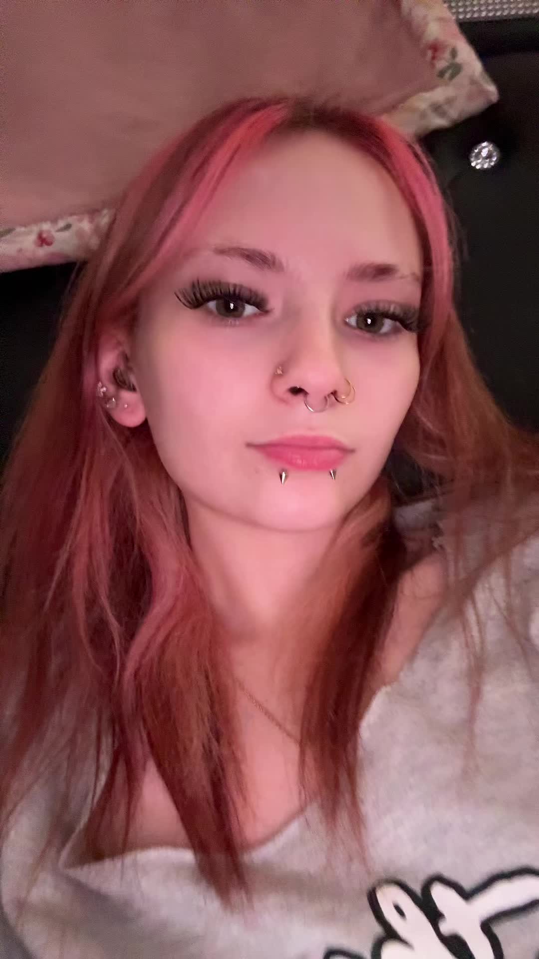@is.it.zoey?.