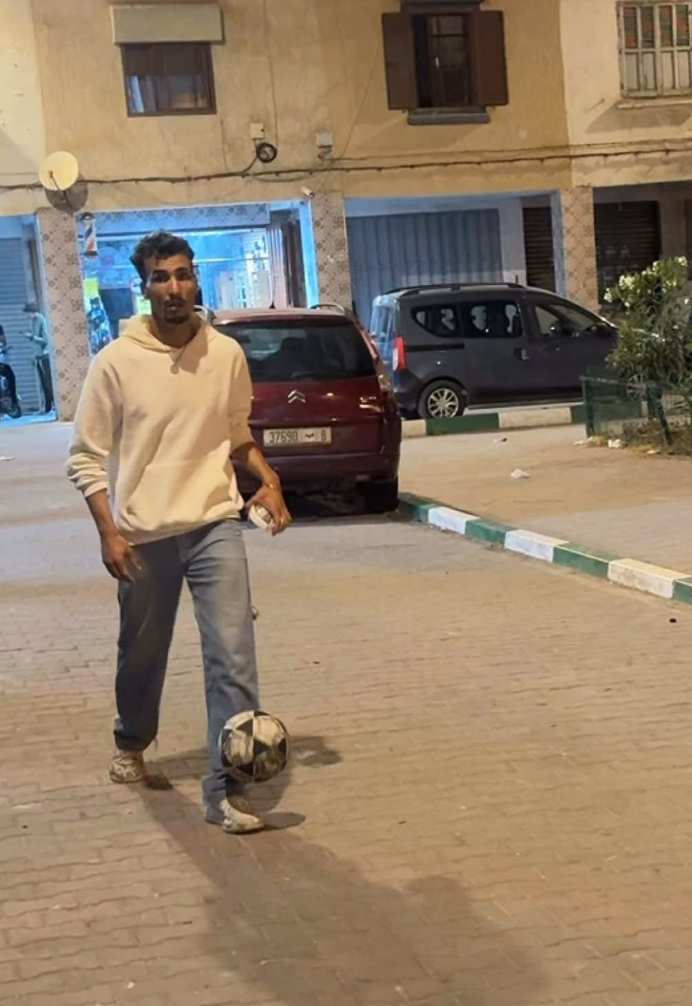 @محمد أصيل