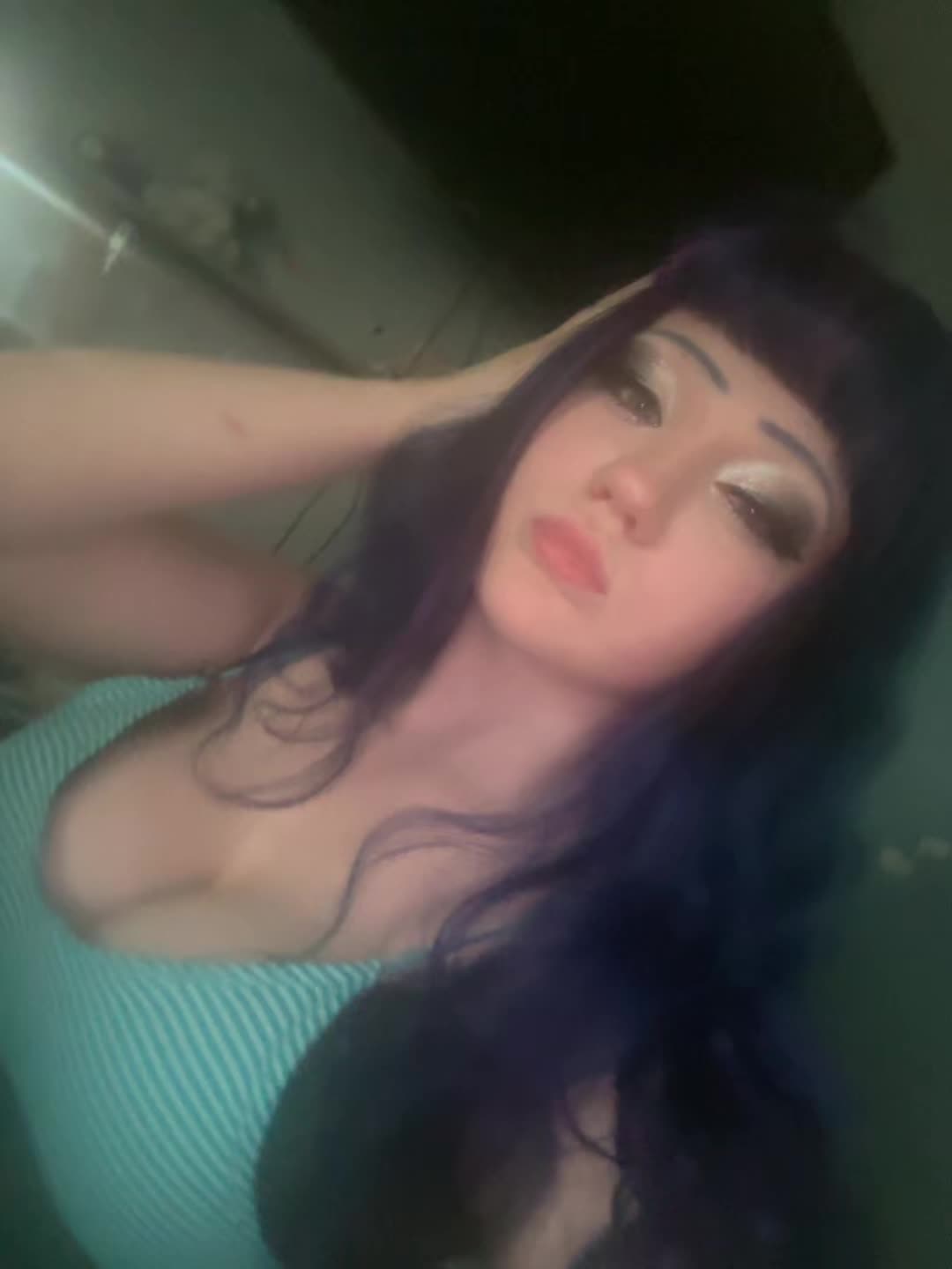 @Buzzballbriseis