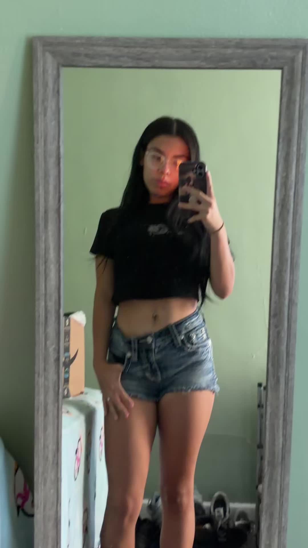 @yadirabrownnn