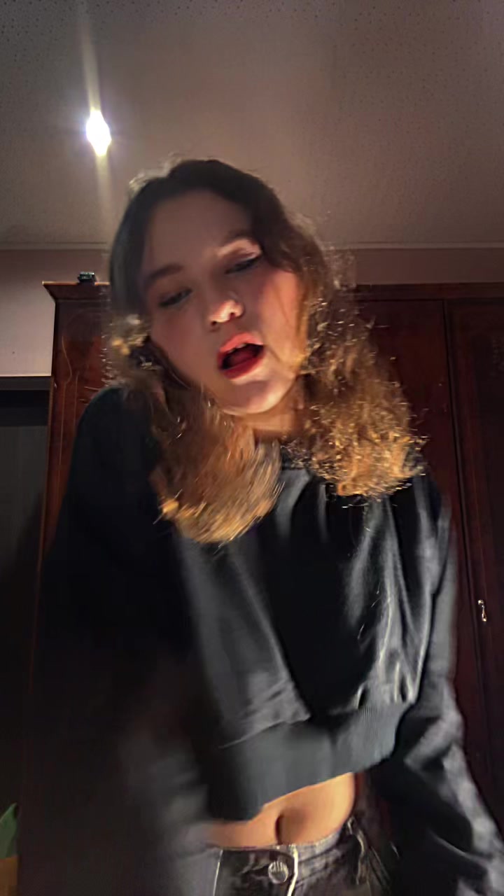 @Шига 💋🖤
