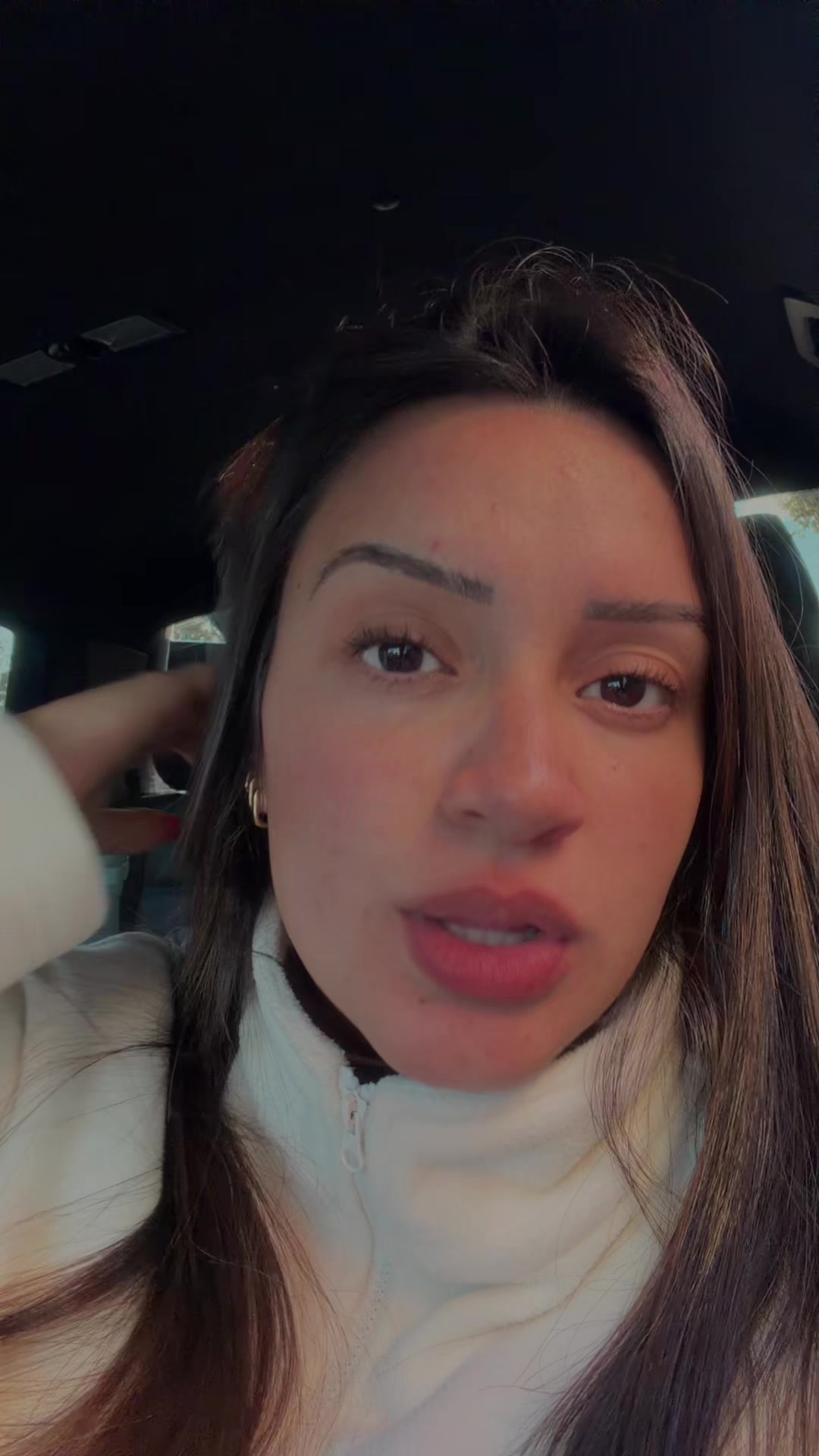 @Diana M. Alcar&aacute;z