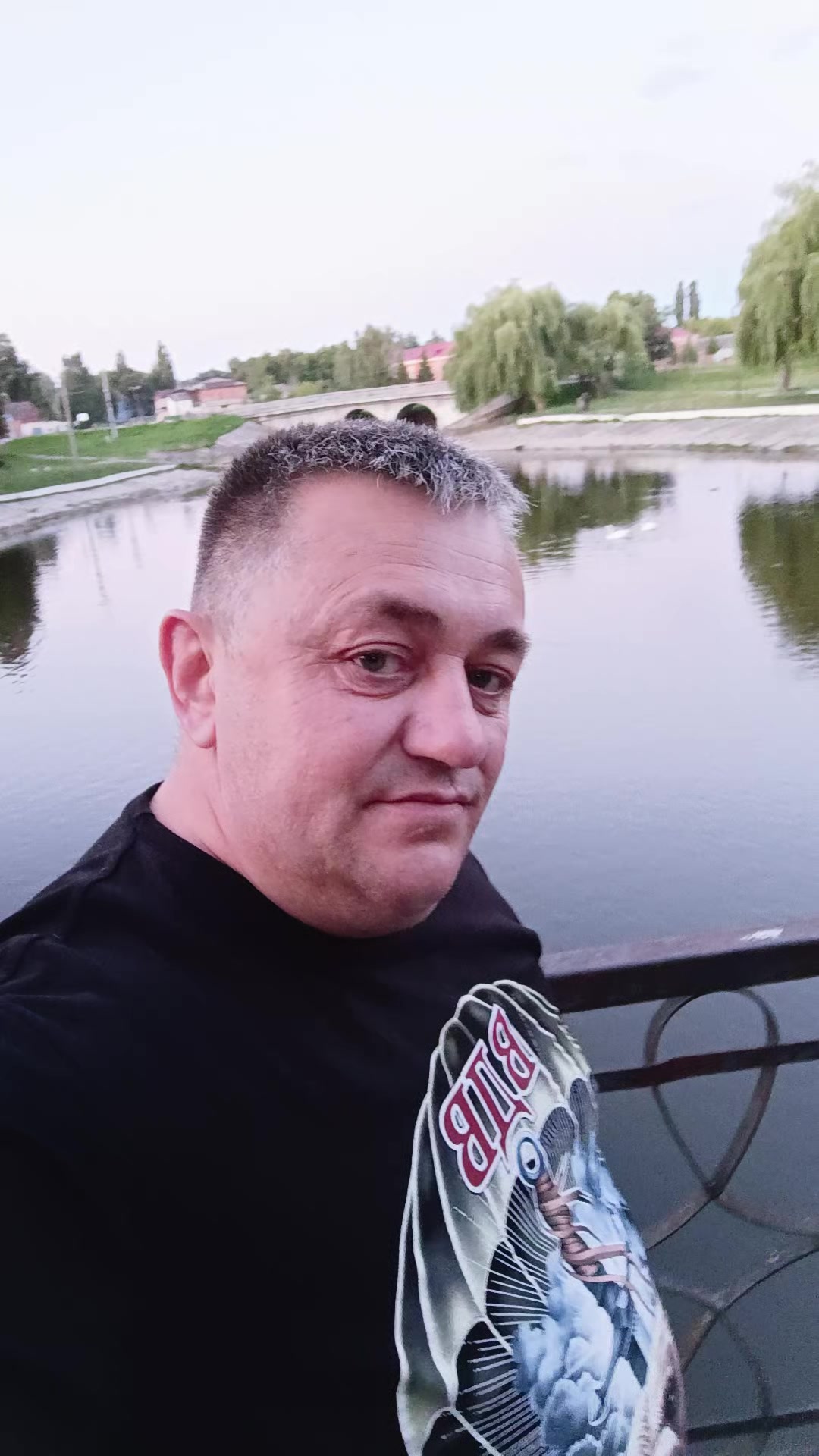 @Вовка