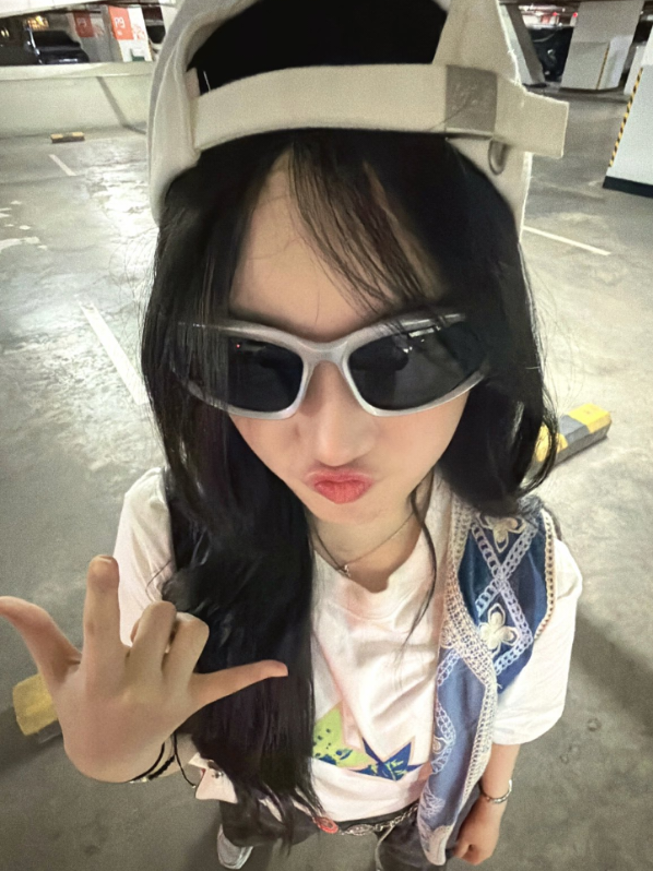 @𝐁𝐢𝐧𝐧'𝙲𝙾𝙾𝙻 𝙓𝙍
