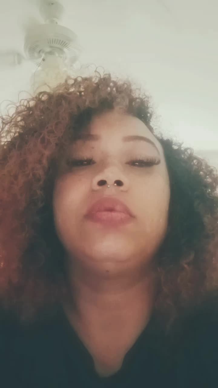 @XoPrettyWeirdoO