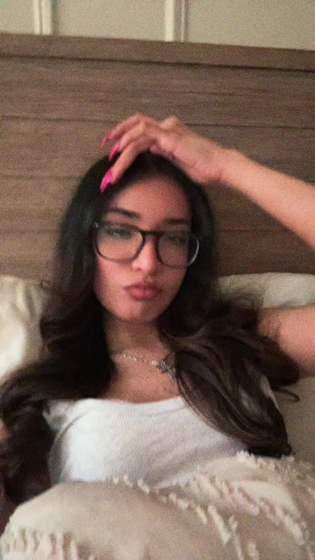 @Xiomara♡︎