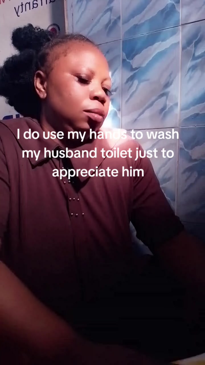 @queenafo