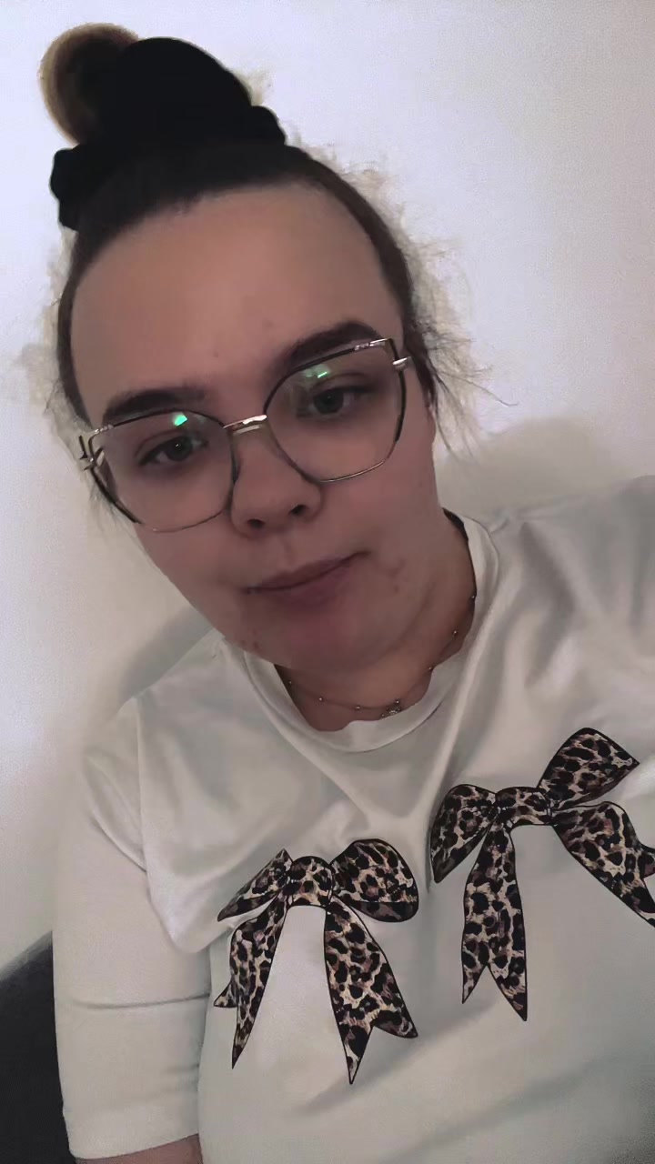 @~brunetka 05~😍