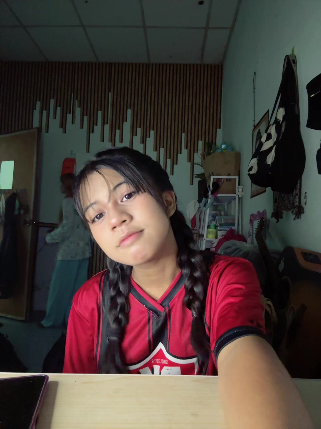 @ญ่า วริสรา