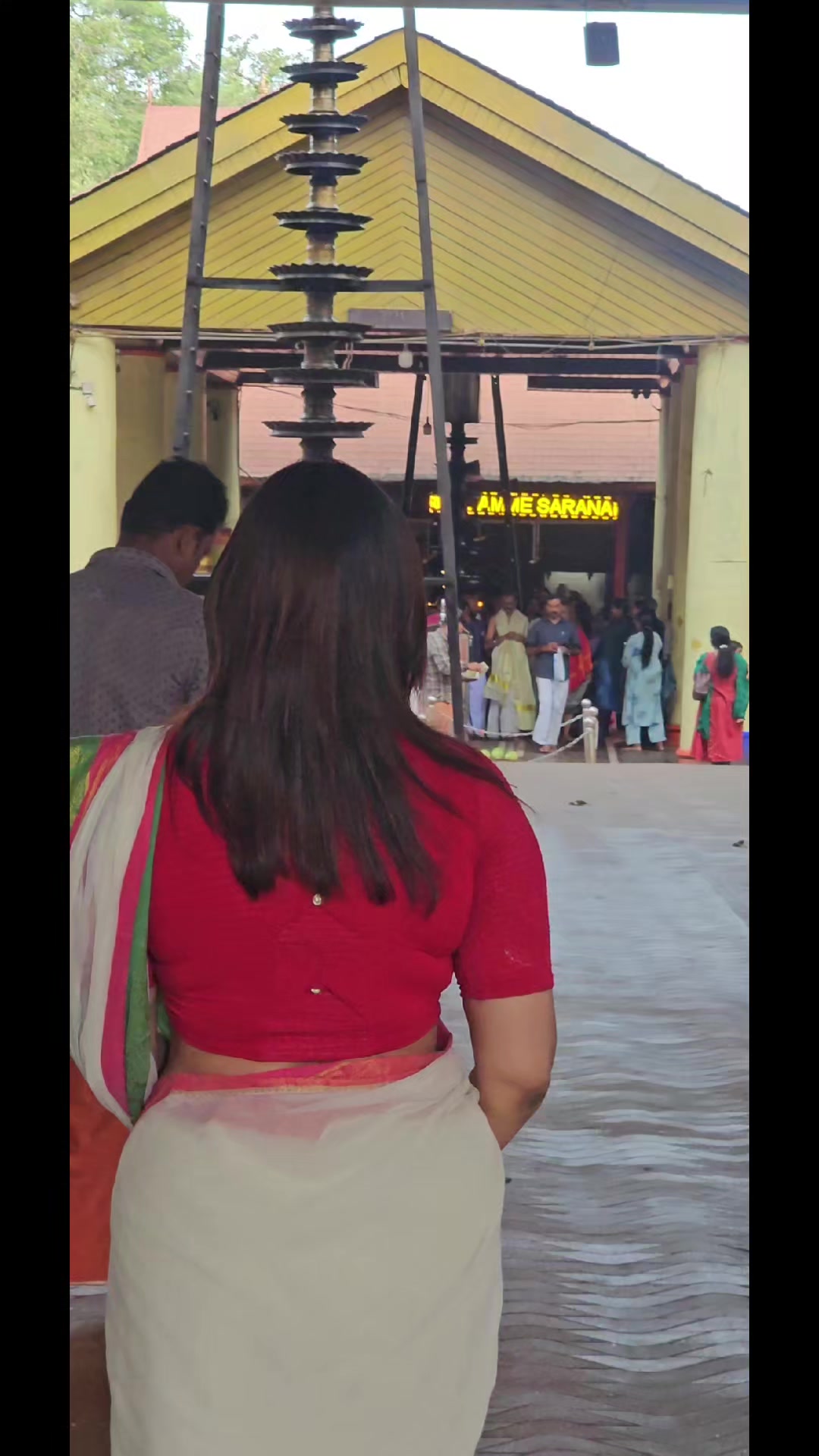 @Nithyapradeep1