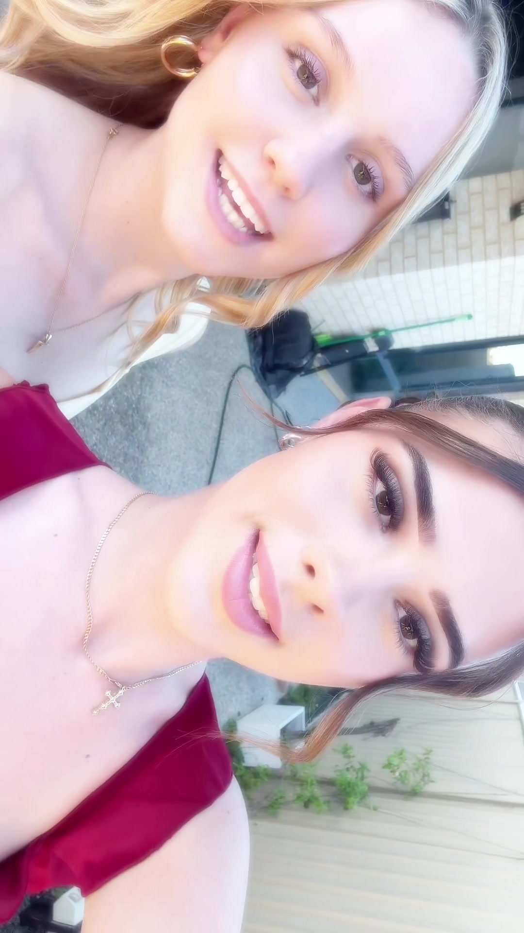 @double trouble 🫰🏼