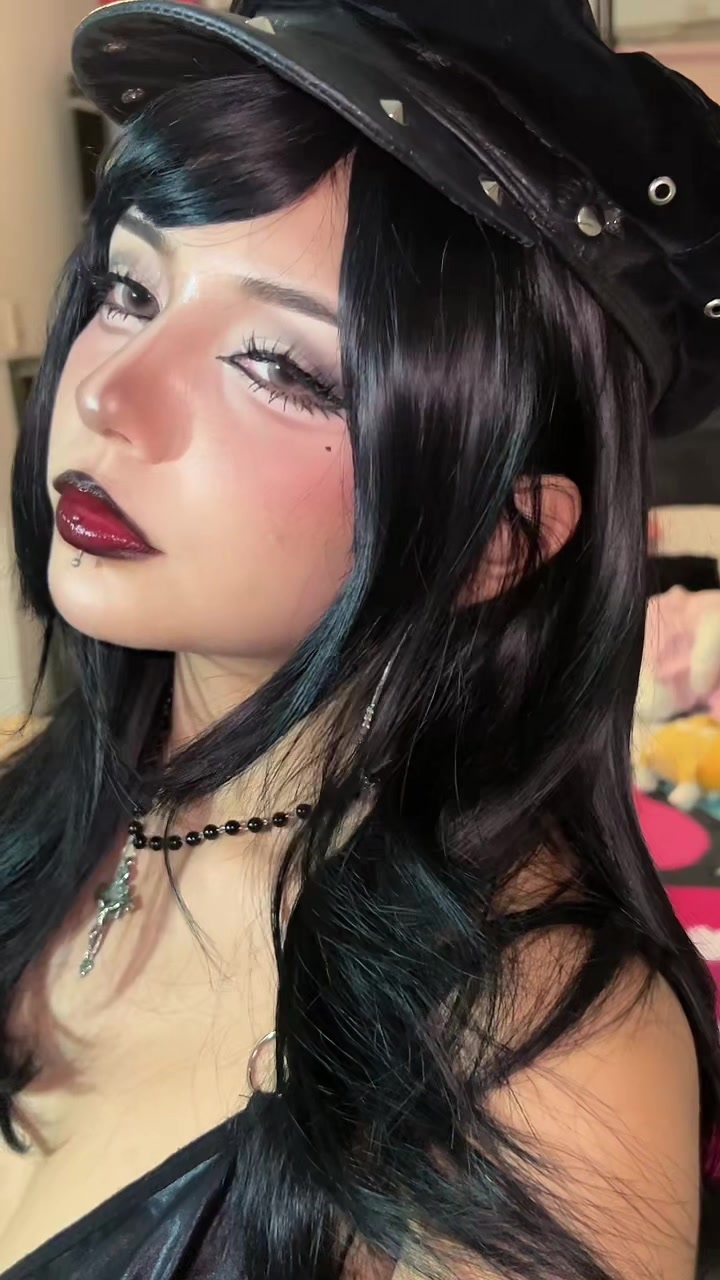 @Miku🕷️