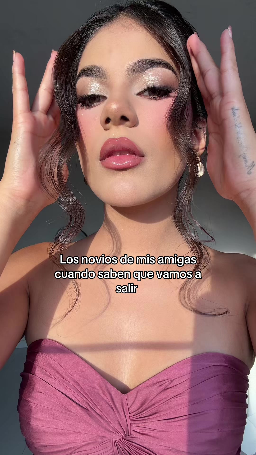 @N U B E