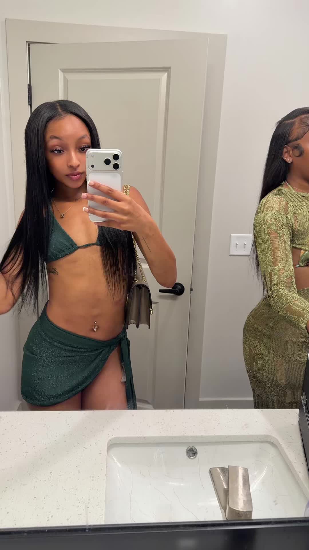 @meggg