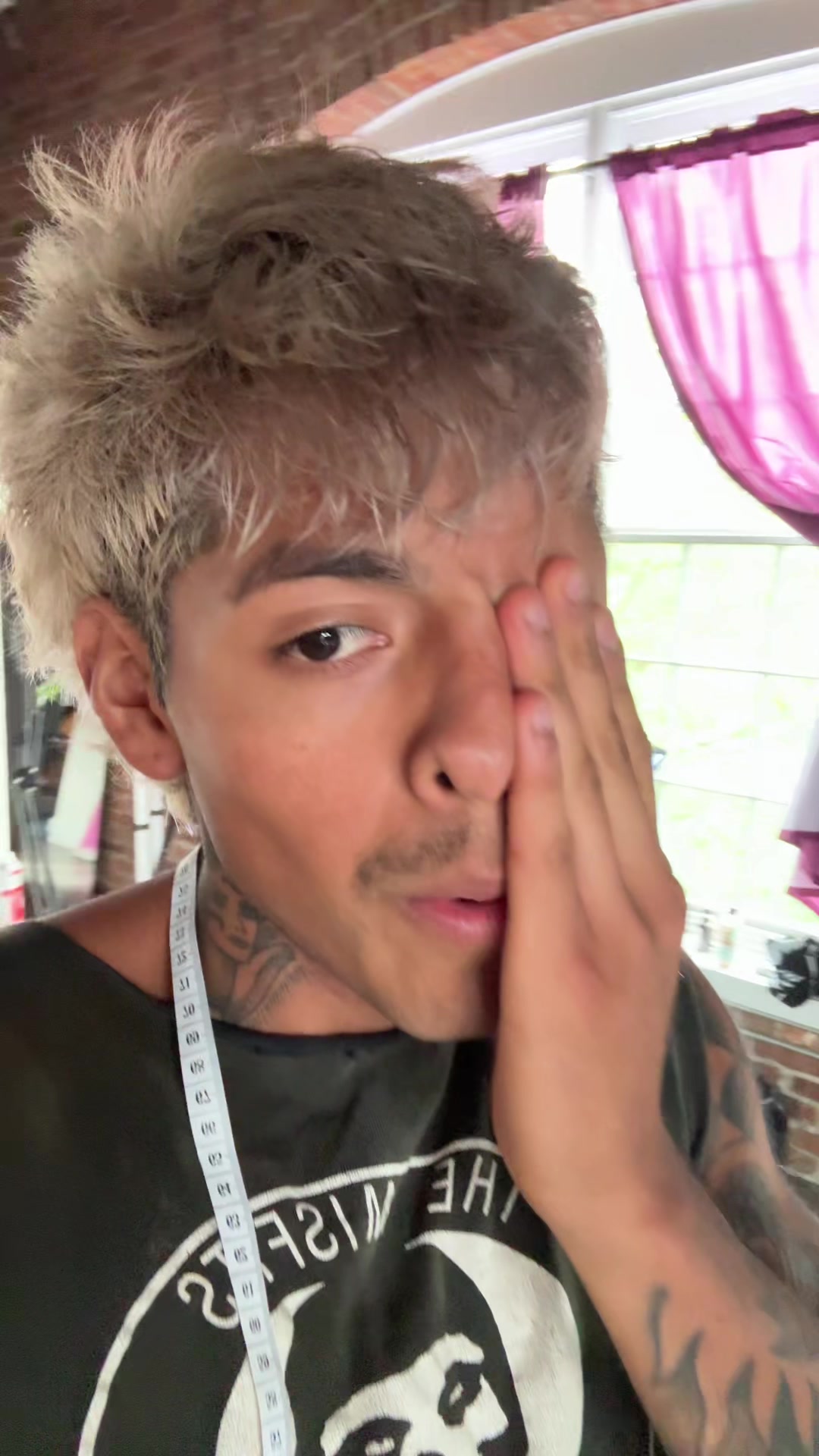 @Lu