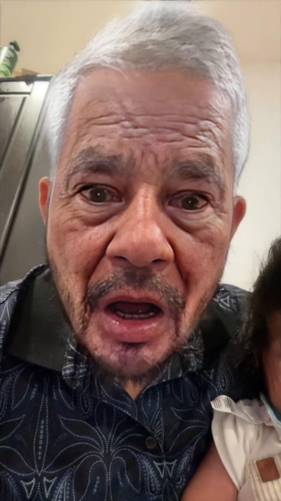 @2,𝙥,PAPÁ D GREY ❤️😍👫