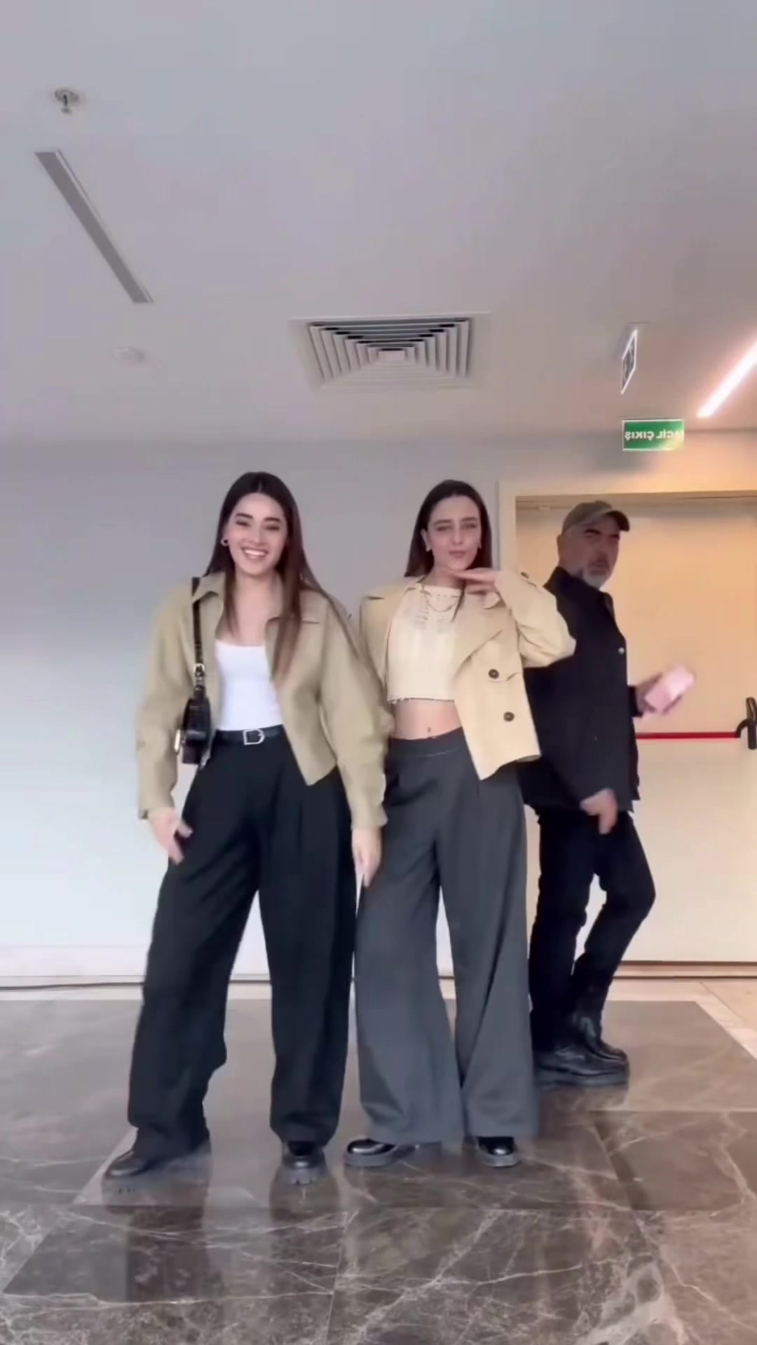 @𝐀𝐥𝐞𝐲𝐧𝐚