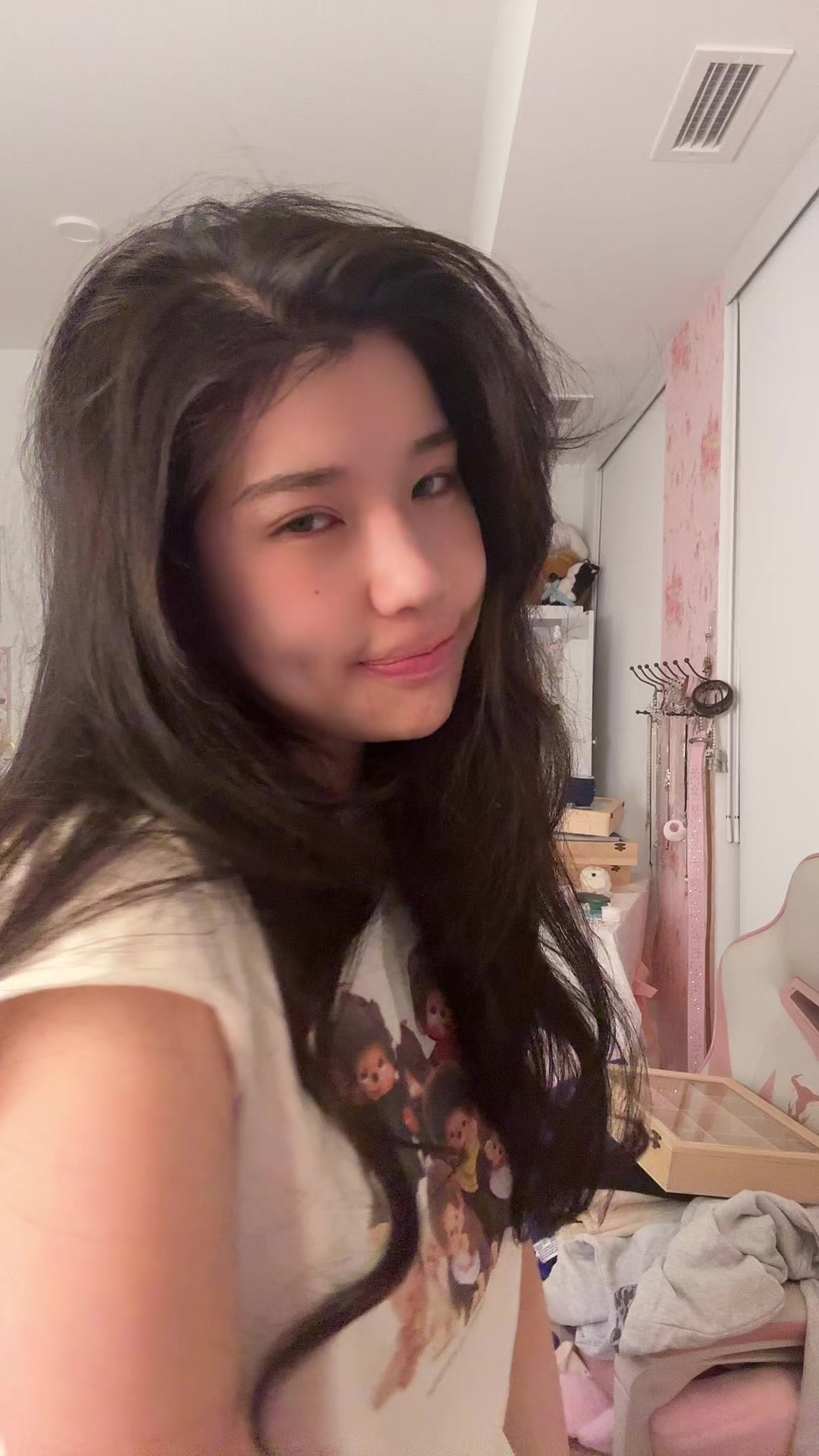 @twitch.tv/puppykae