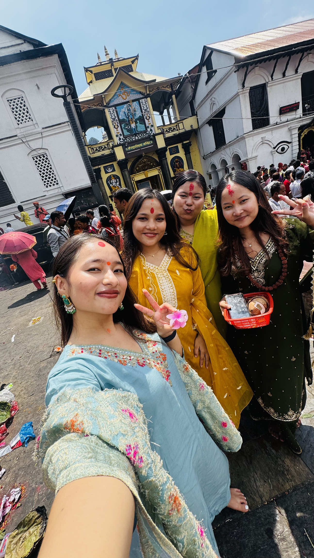 @Muskan 🦢