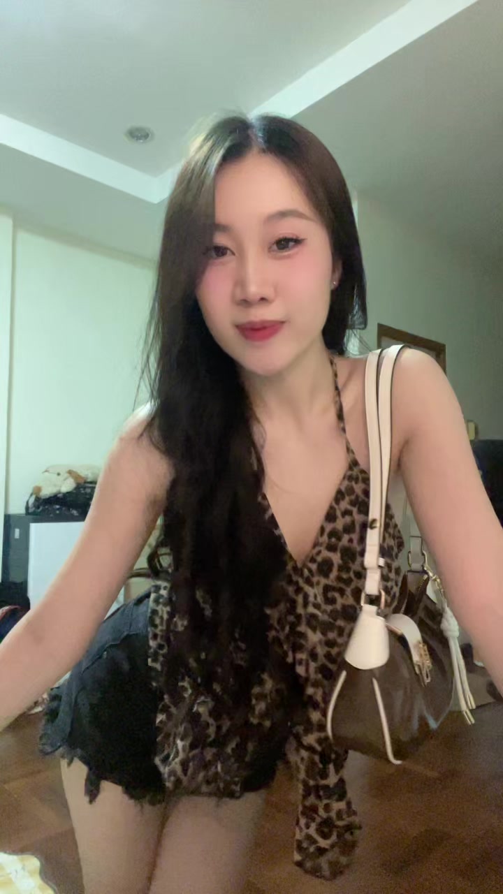 @อุ๊งอิ๊งเฉยๆ ไม่ใช่นายก