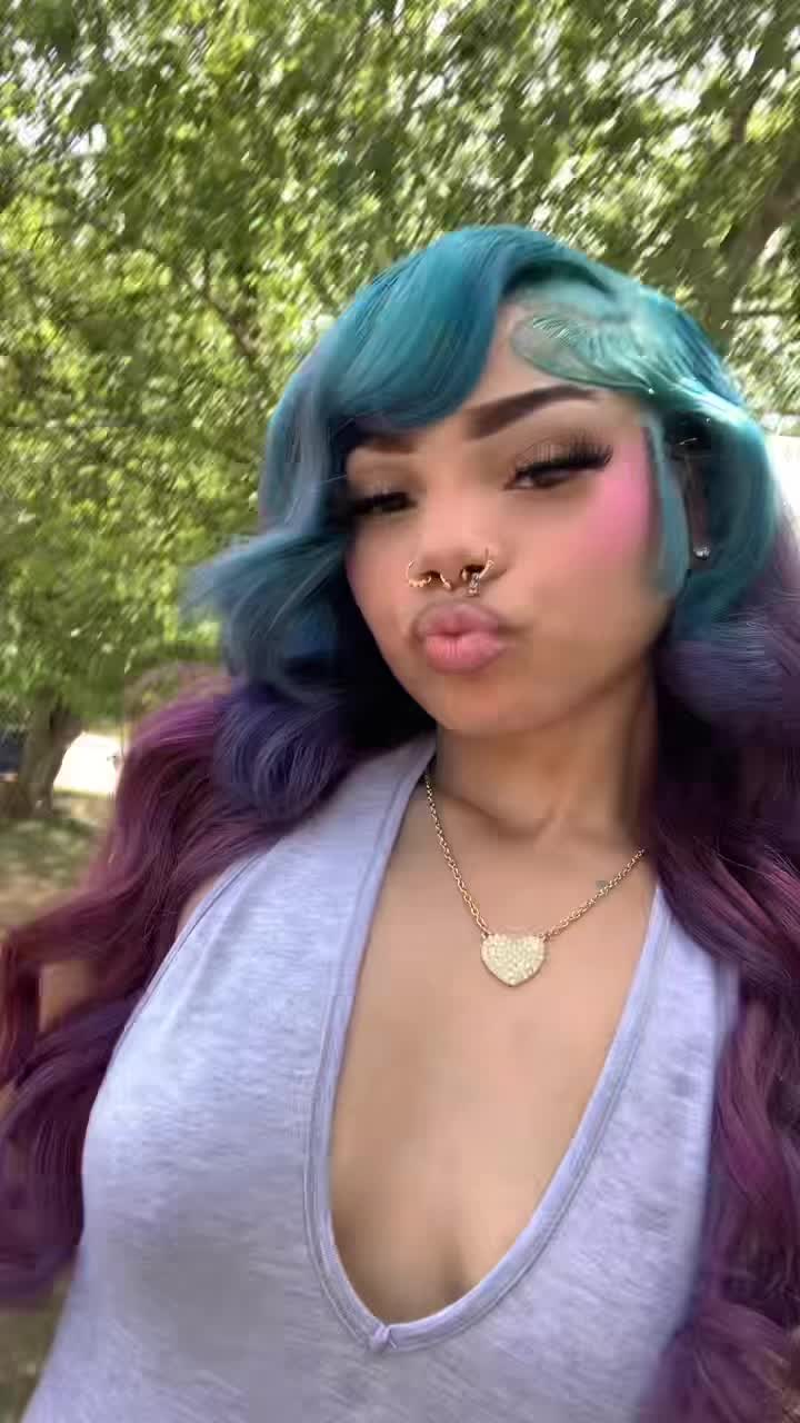 @kamaria