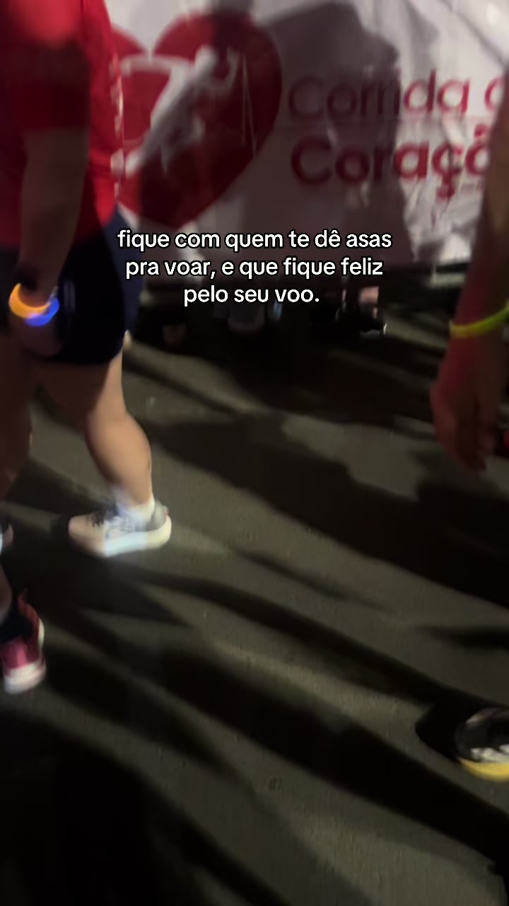 @Lais Brito