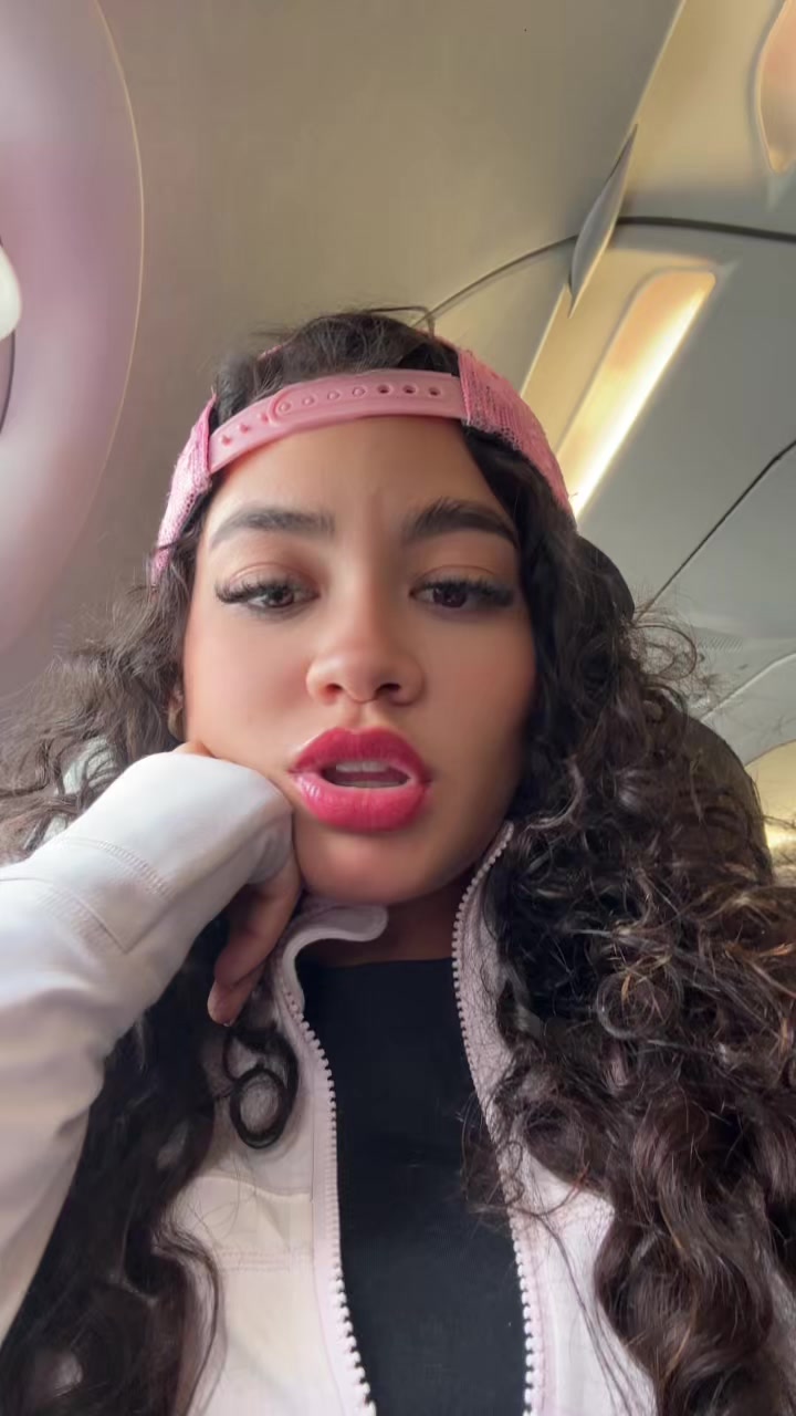 @Carolina Osorio 🇨🇴