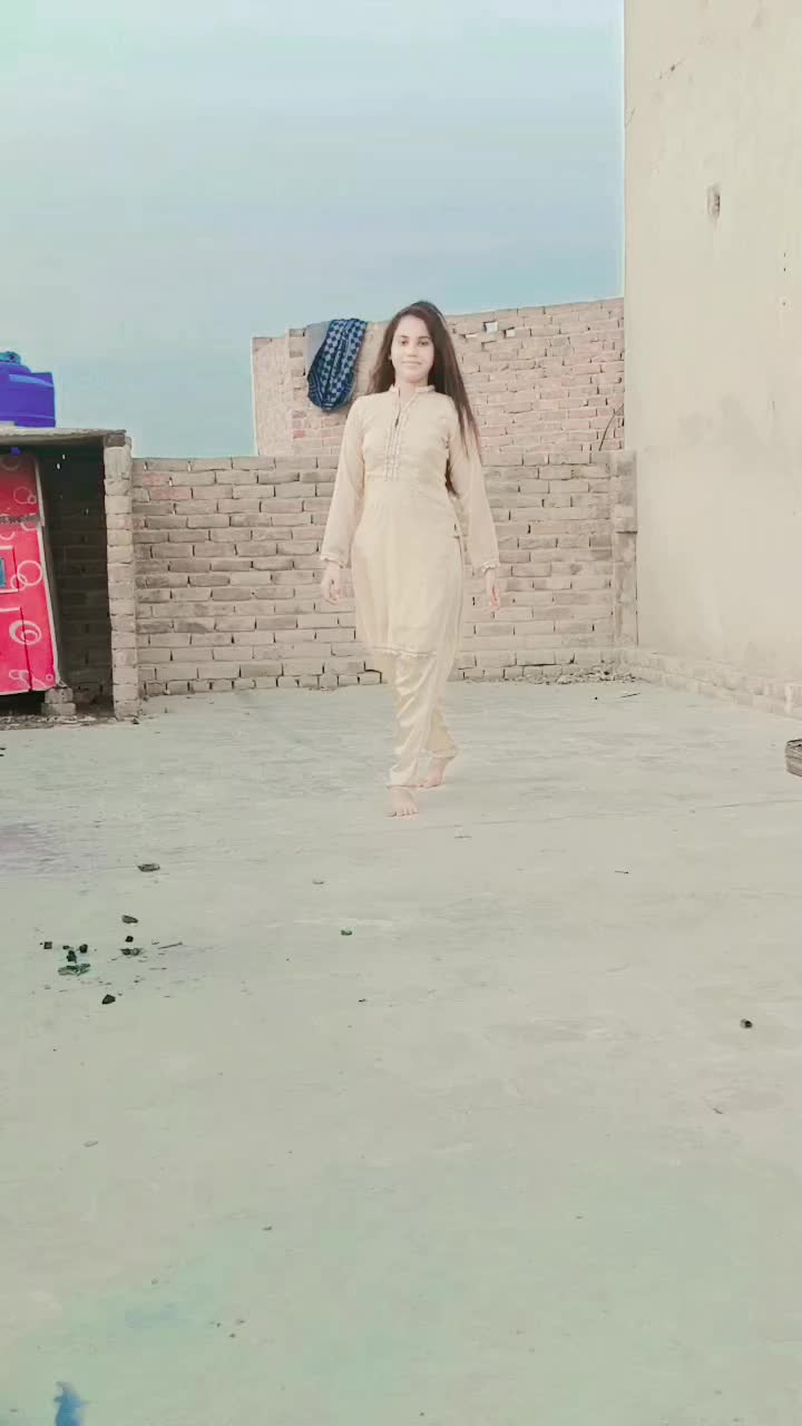 @Anayakhan