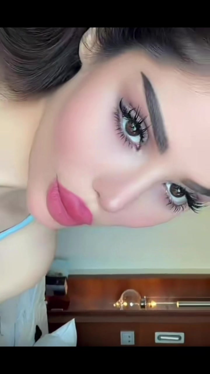 @zina Araz