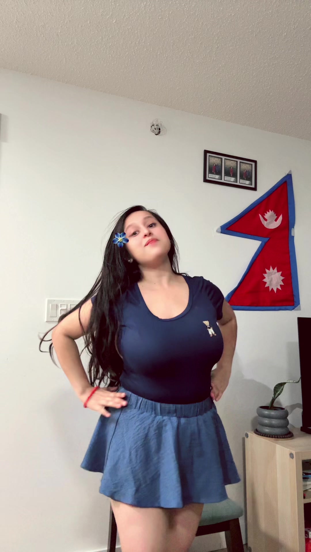 @Eenu🇳🇵🇨🇦
