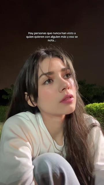 @Elva León